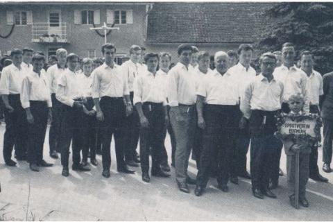 Fahnenweihe der FFW Eggmühl im Jahre 1965